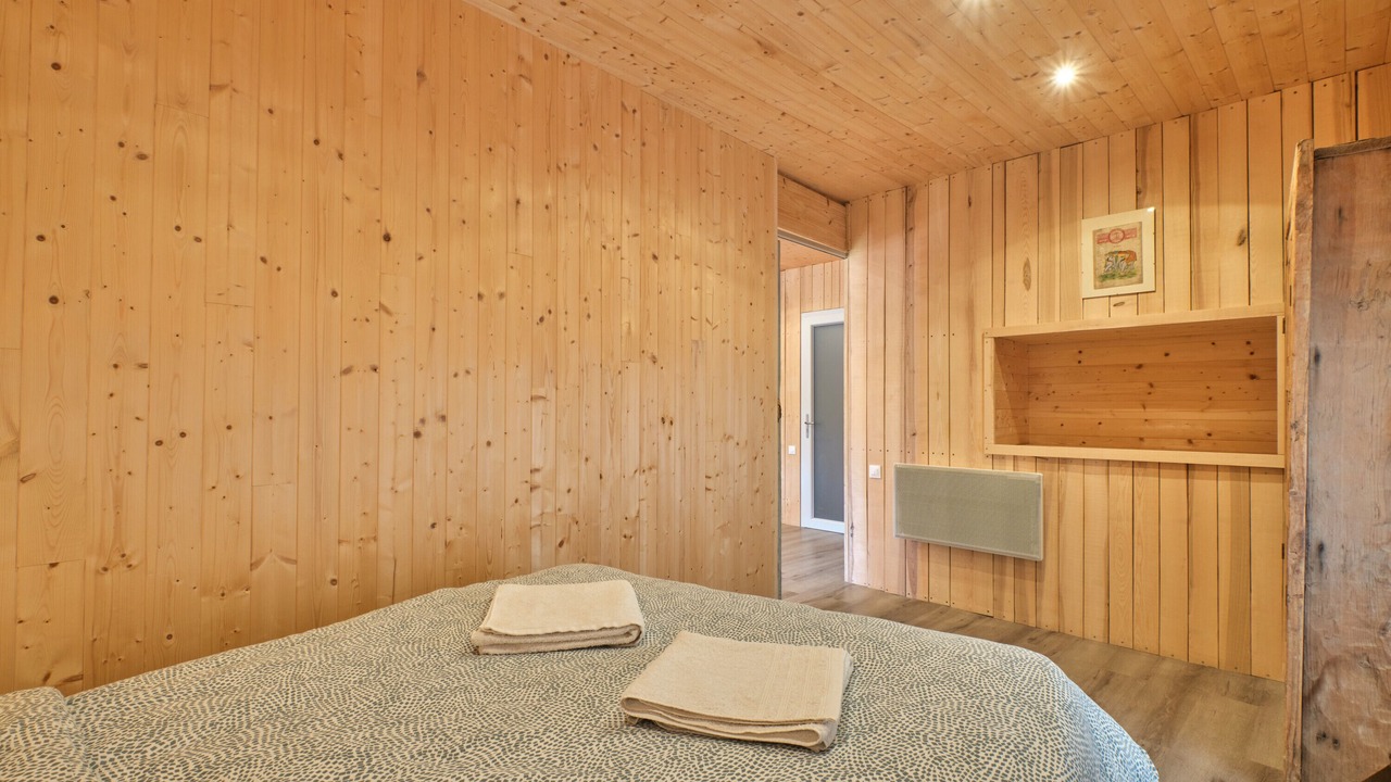 Photo of Bedroom in Saint-Antoine-l'Abbaye