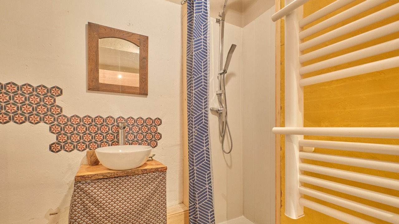 Photo of Bathroom in Saint-Antoine-l'Abbaye