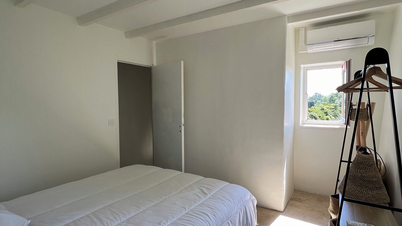 Photo of Bedroom in Colonzelle