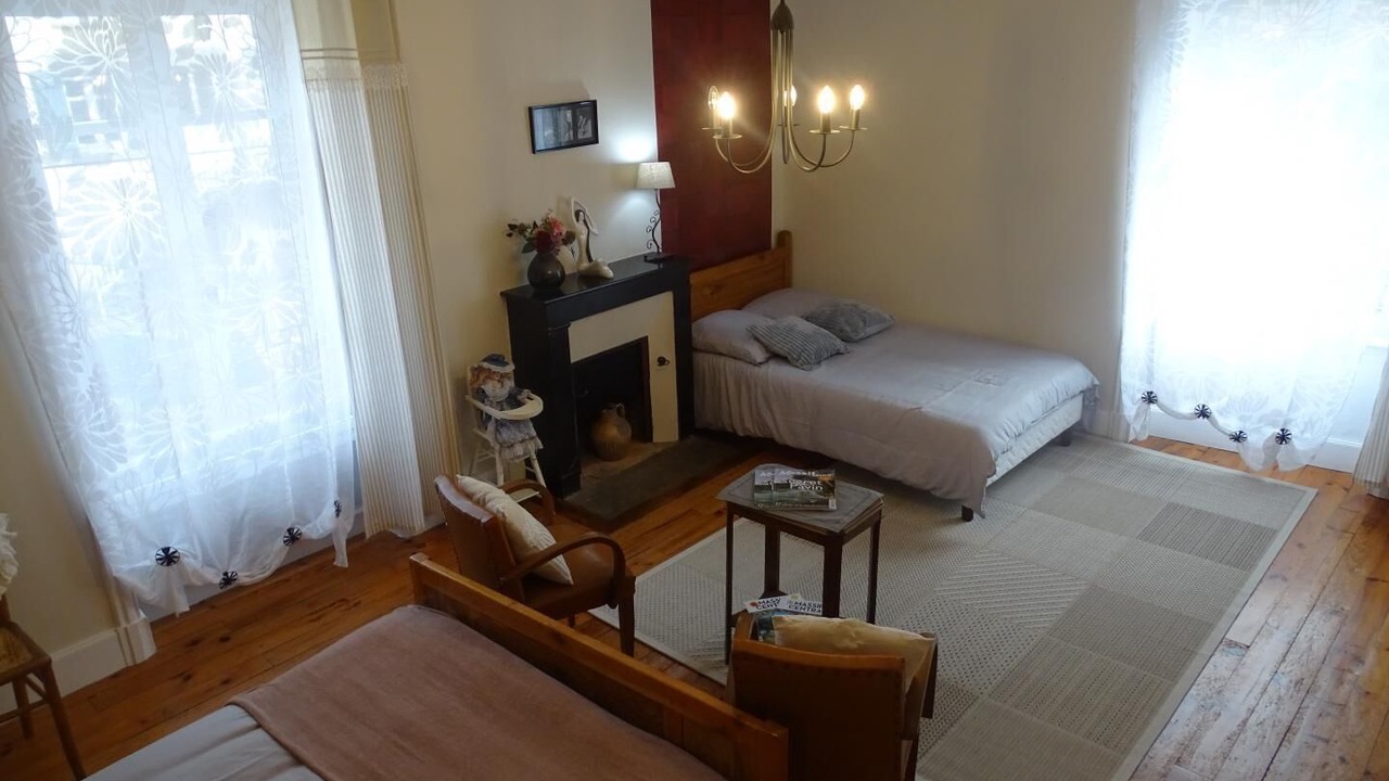 Photo of Bedroom in Laps