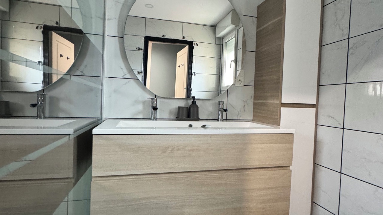 Photo of Bathroom in Baudricourt