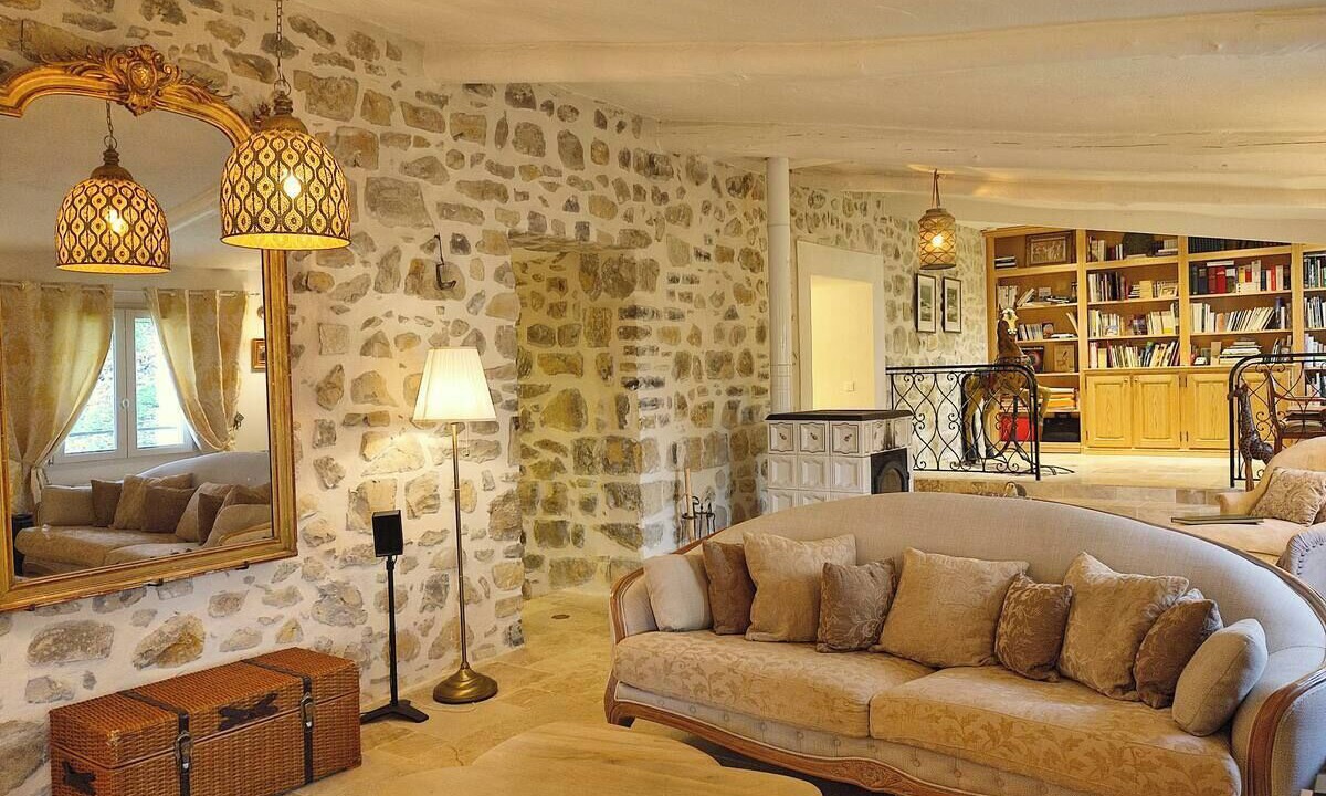 Photo of Livingroom in Rochecolombe
