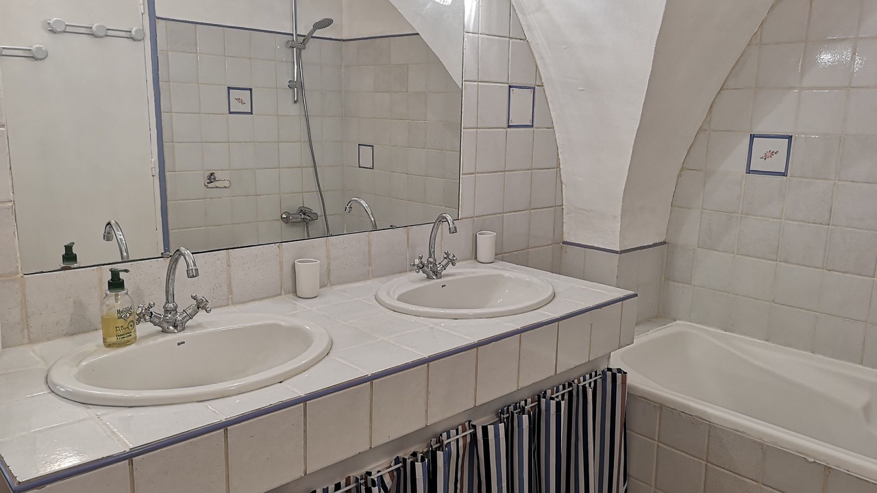 Photo of Bathroom in Saulce-sur-Rhone