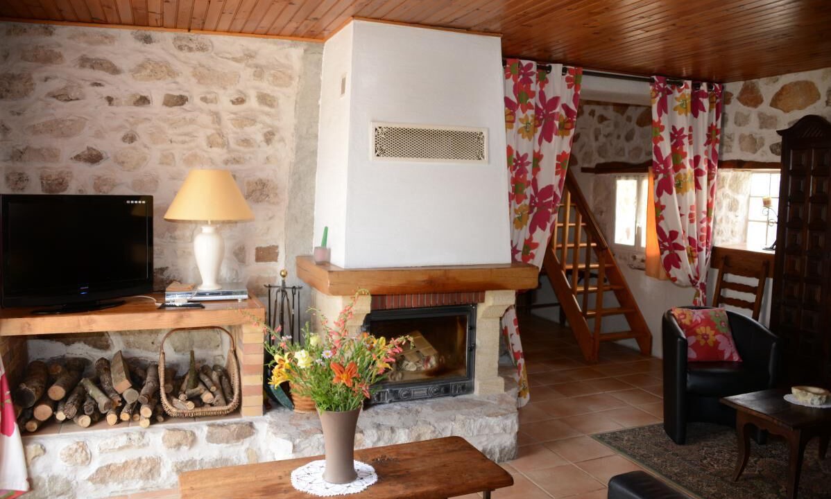 Photo of Others in Saint-Romain-sous-Gourdon