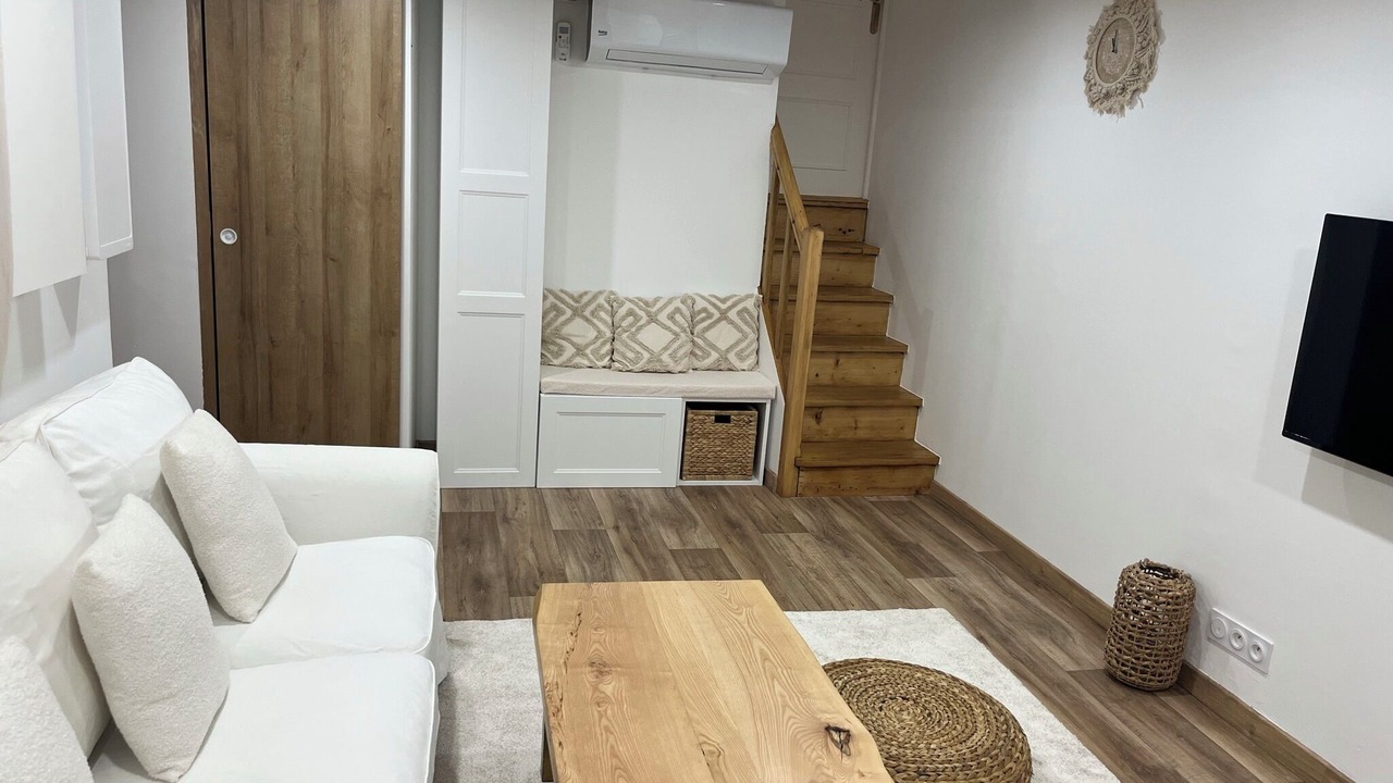 Photo of Livingroom in Saint-Symphorien-de-Lay