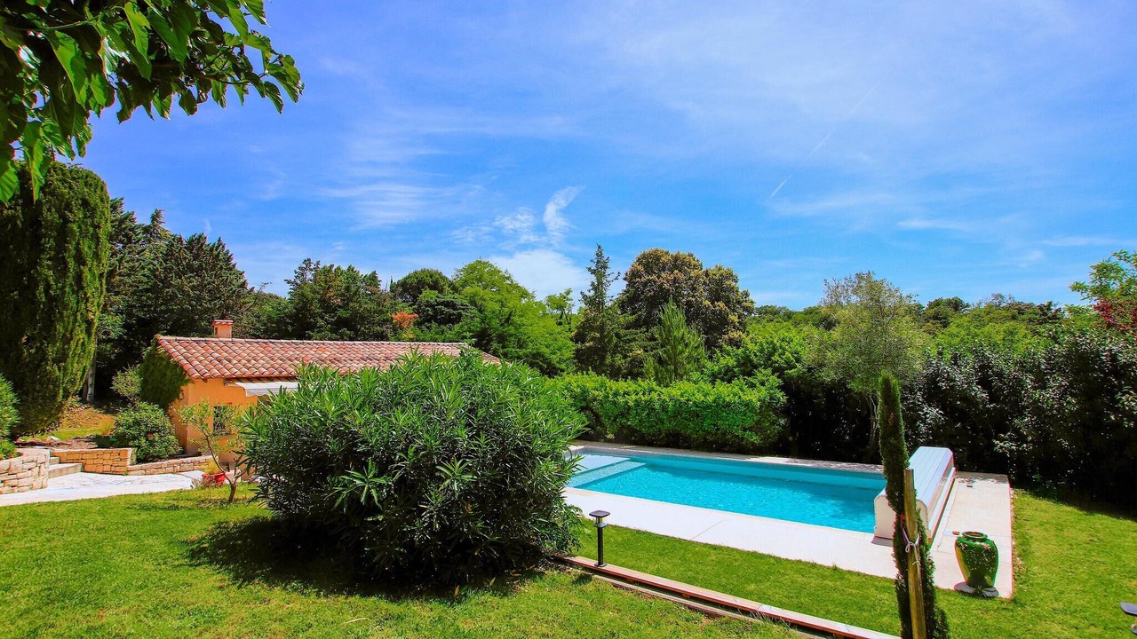Photo of Outdoor in Montelimar