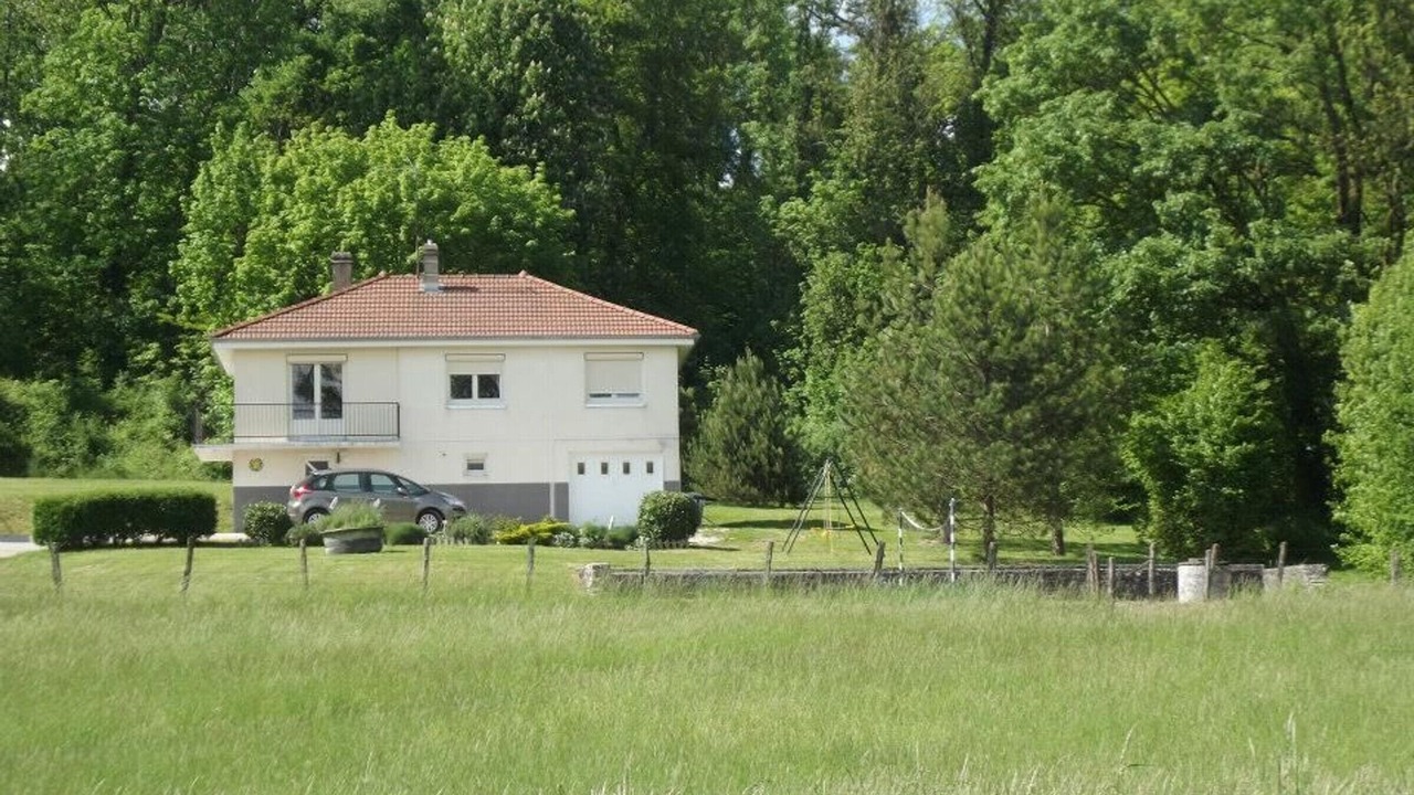 Photo of Outdoor in Gy