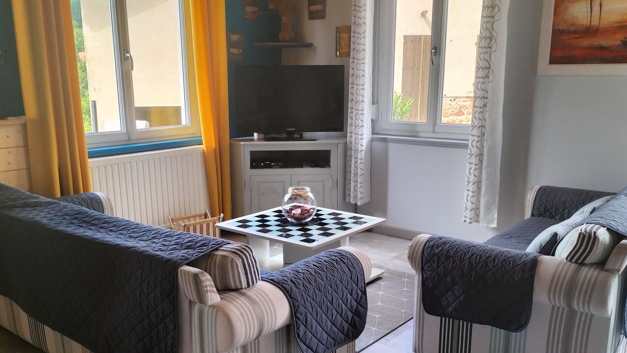Photo of Livingroom in Ranchal