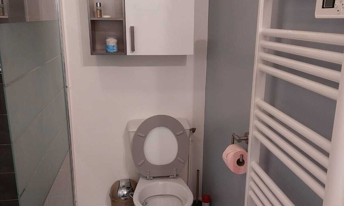 Photo of Bathroom in La Ville-du-Bois