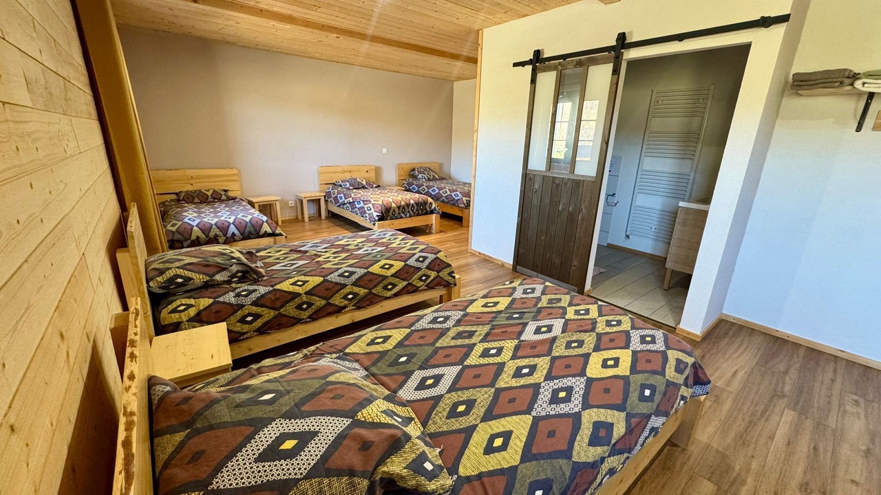 Photo of Bedroom in Laviron