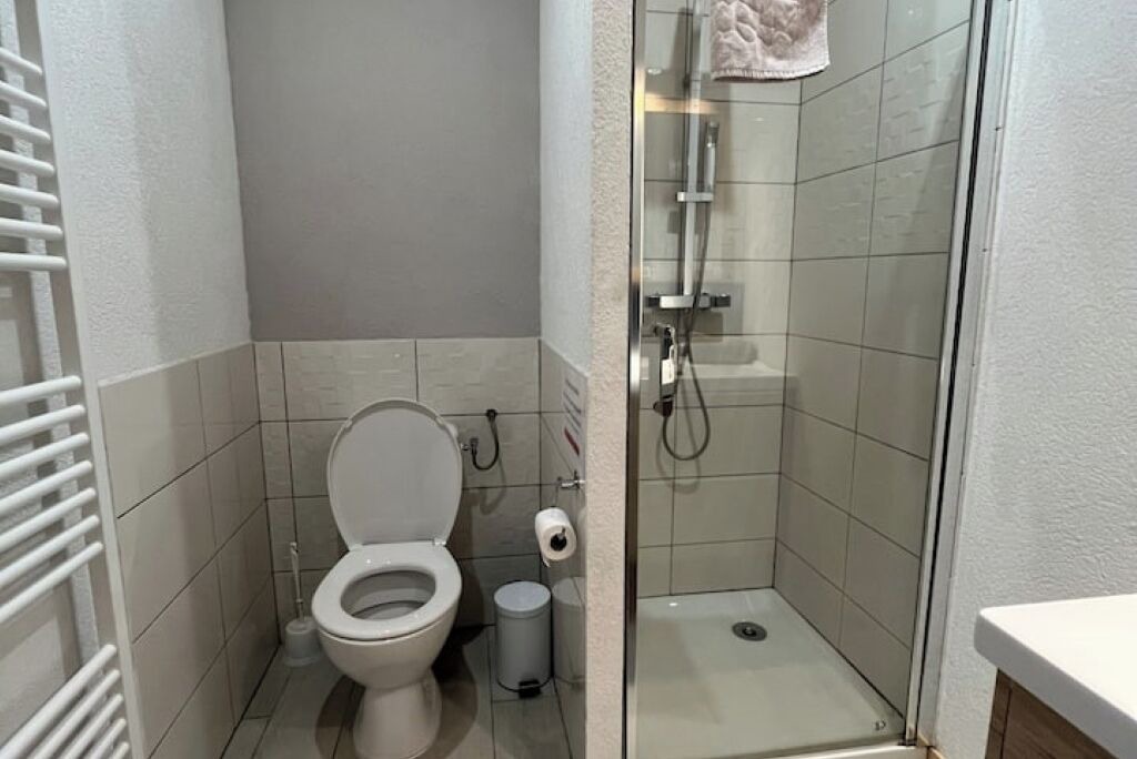 Photo of Bathroom in Laviron
