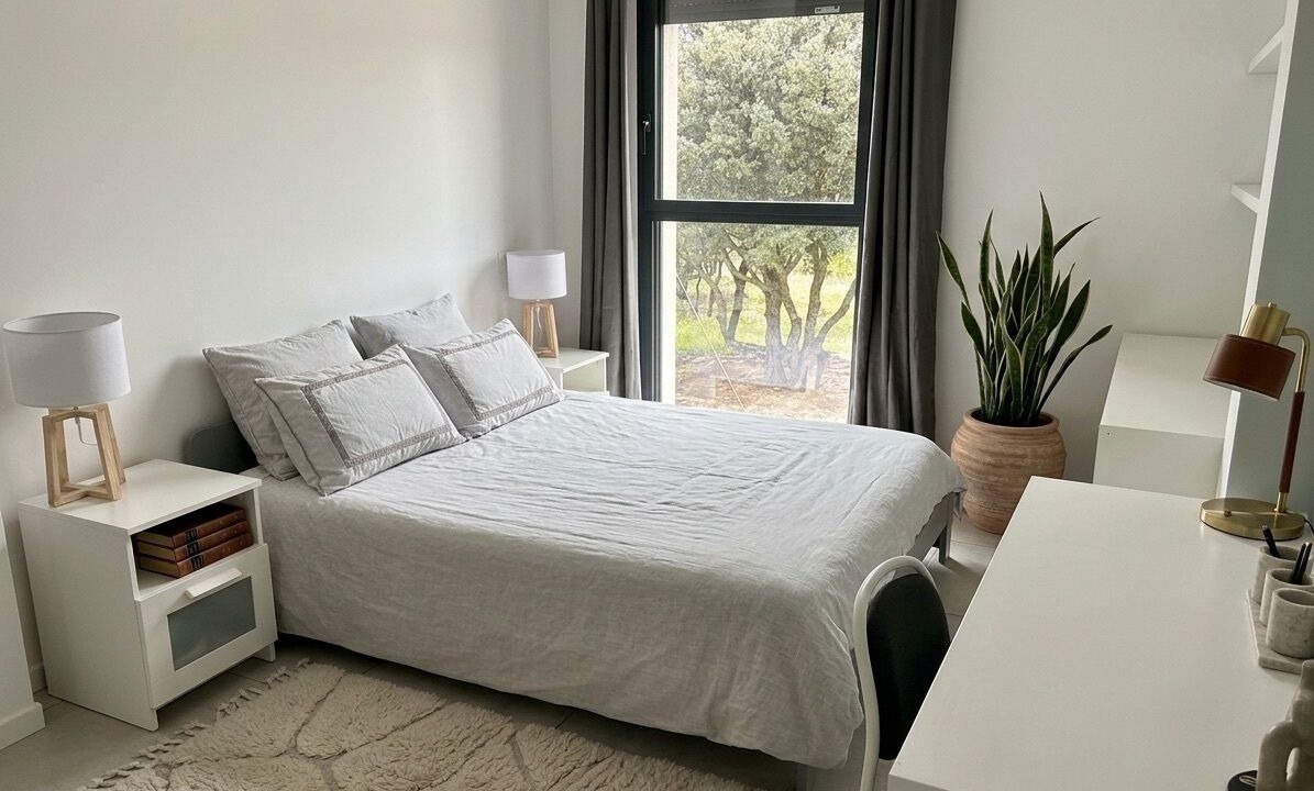 Photo of Bedroom in Saint-Restitut