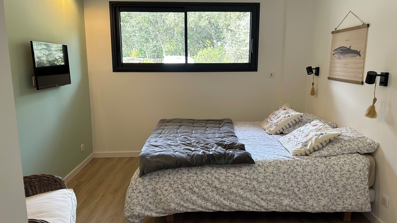 Photo of Bedroom in Saint-Restitut