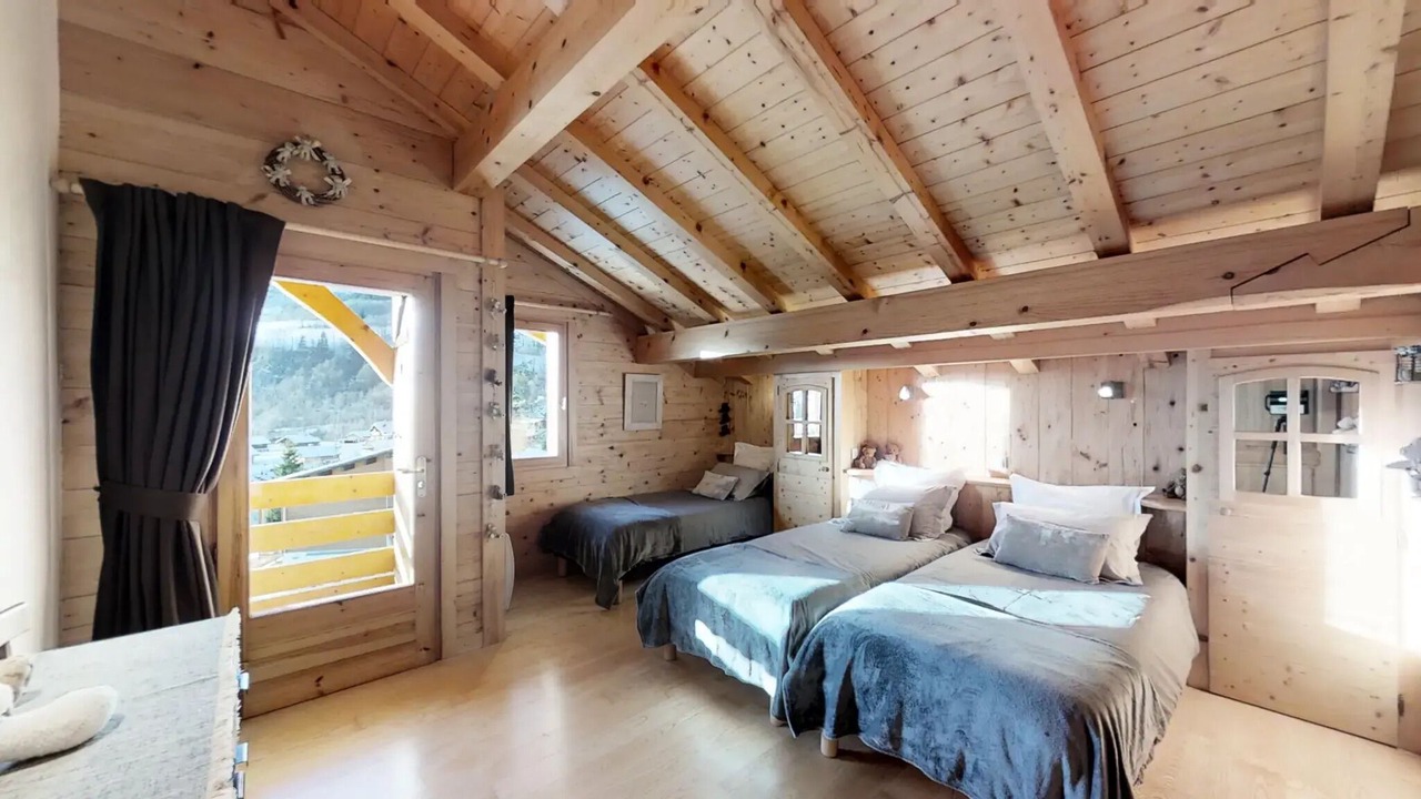 Photo of Bedroom in Le Chinaillon