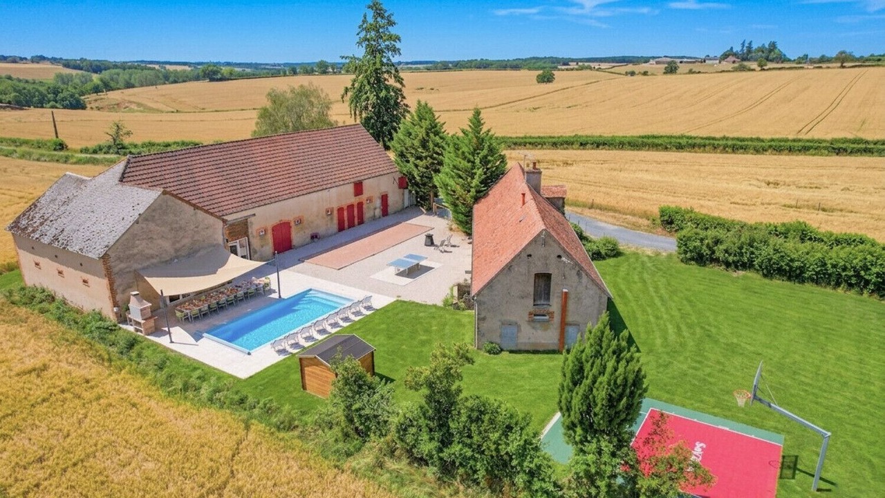 Photo of Outdoor in Mont