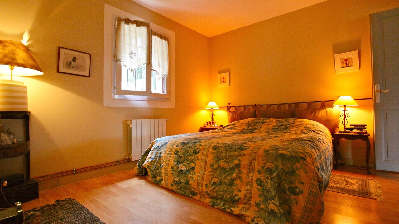 Photo of Bedroom in Beaumes-de-Venise