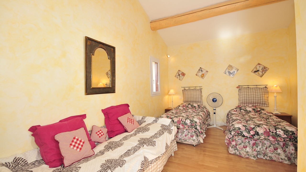 Photo of Bedroom in Beaumes-de-Venise
