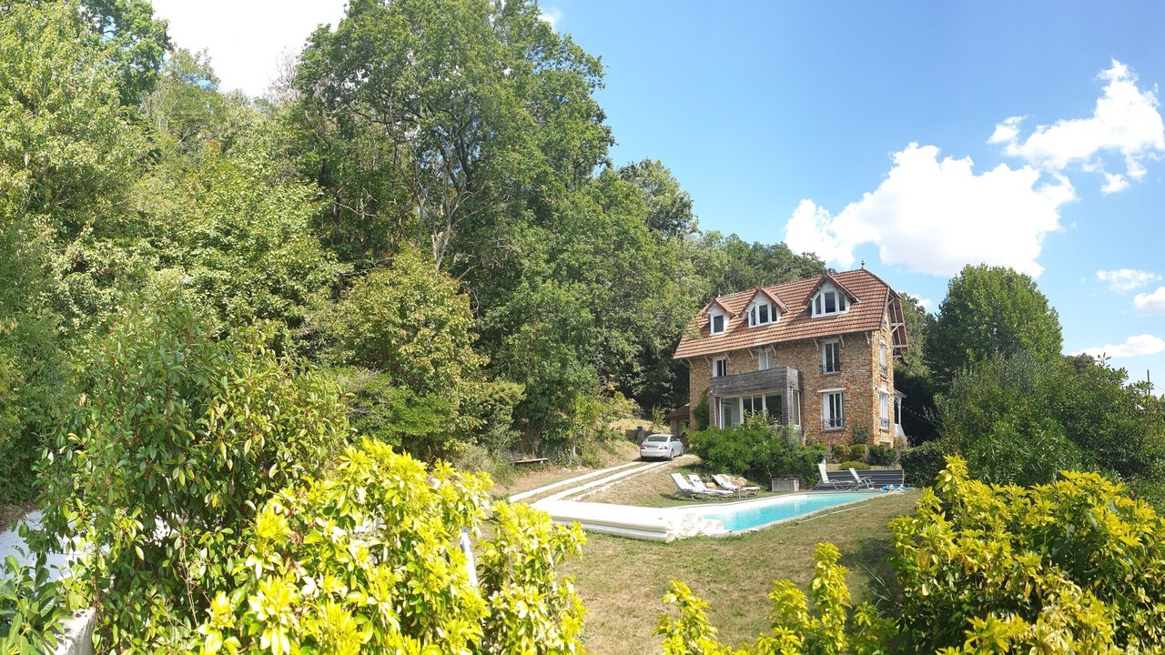 Photo of Outdoor in Palaiseau