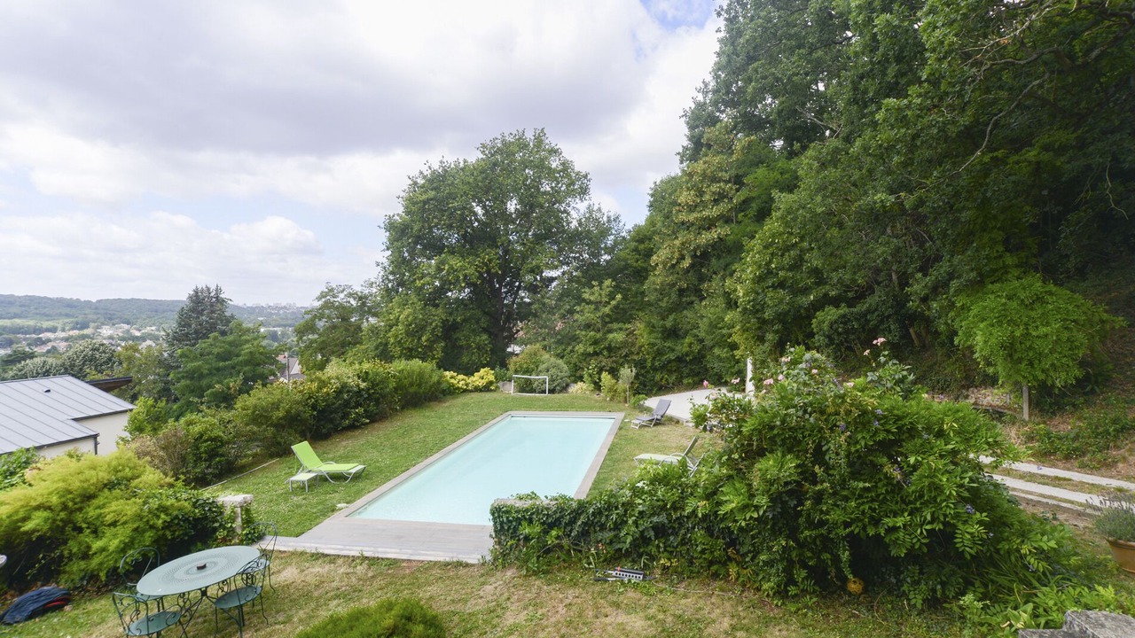 Photo of Outdoor in Palaiseau