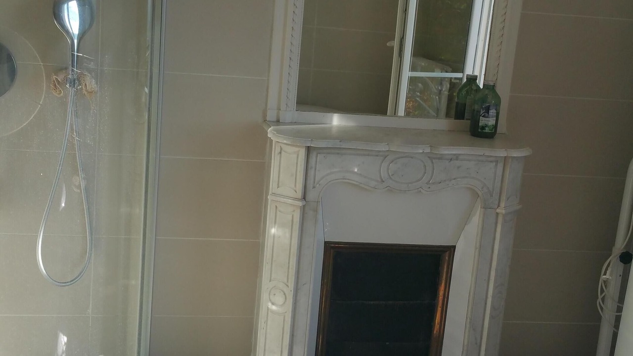 Photo of Bathroom in Palaiseau