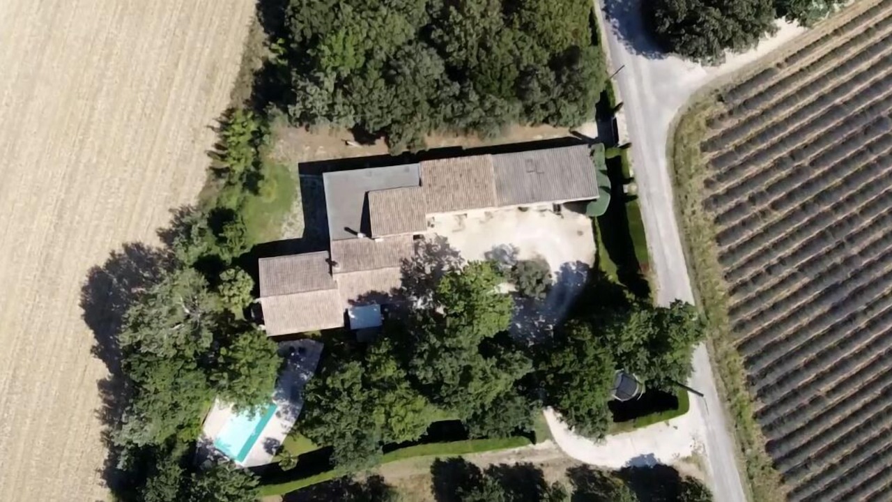 Photo of Outdoor in La Baume-de-Transit
