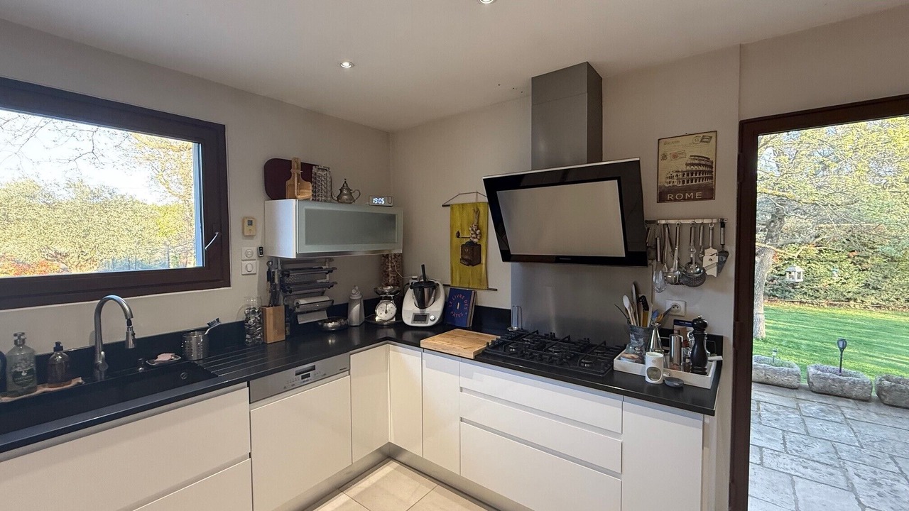 Photo of Kitchen in La Baume-de-Transit