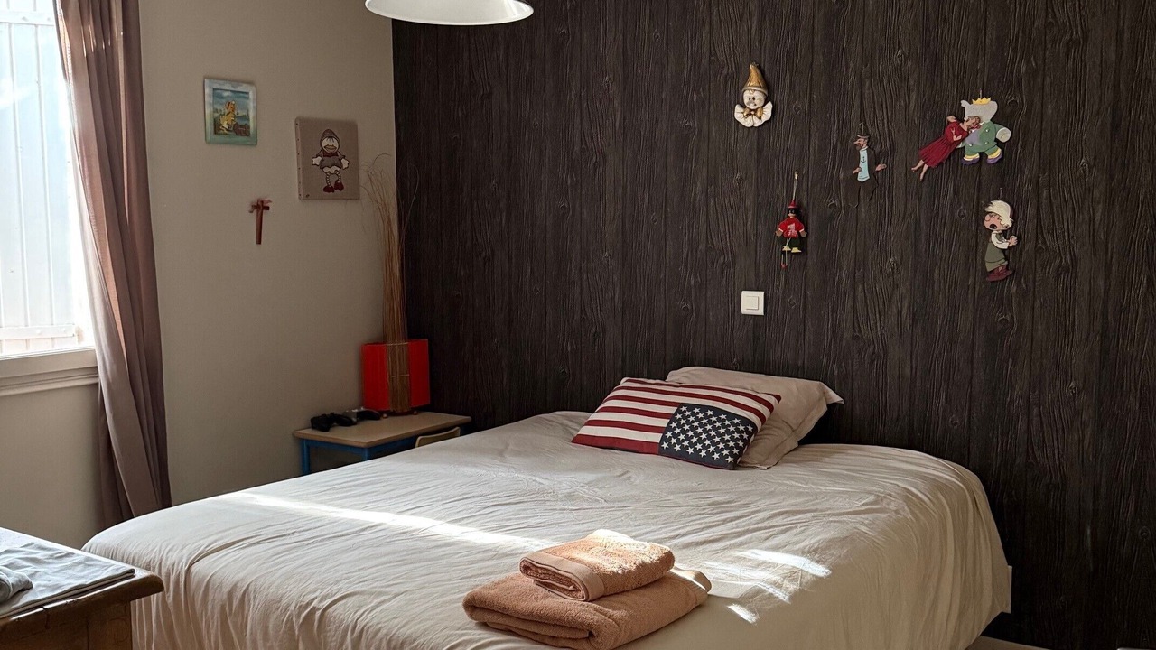 Photo of Bedroom in La Baume-de-Transit
