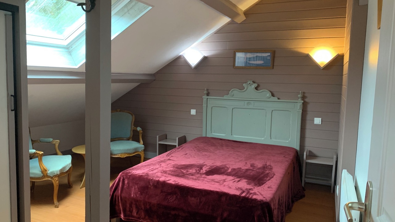Photo of Bedroom in Nans-sous-Sainte-Anne