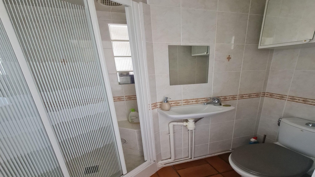 Photo of Bathroom in Vault-de-Lugny