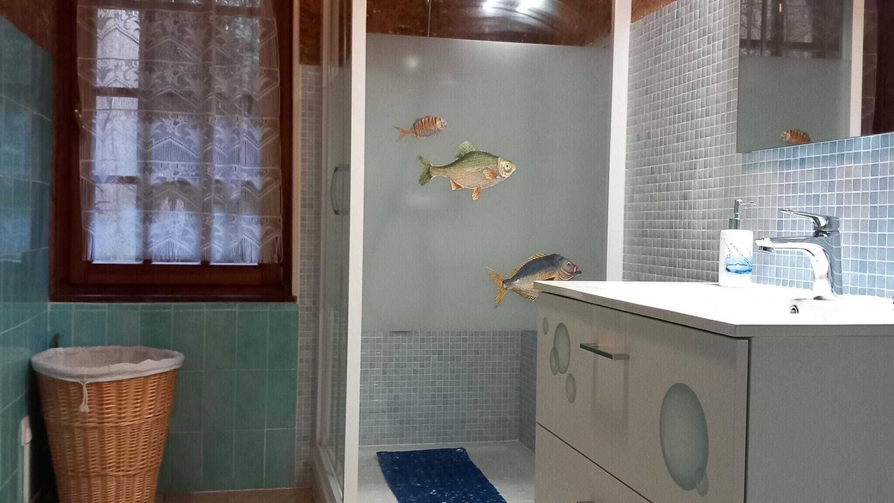 Photo of Bathroom in La Chapelle-aux-Bois