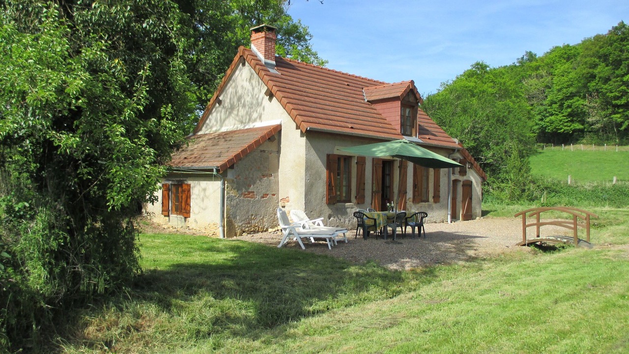 Photo of Outdoor in Isenay