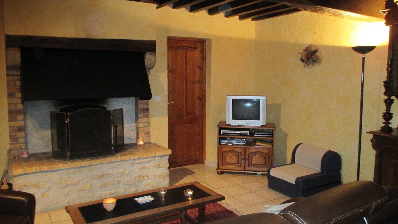 Photo of Livingroom in Isenay