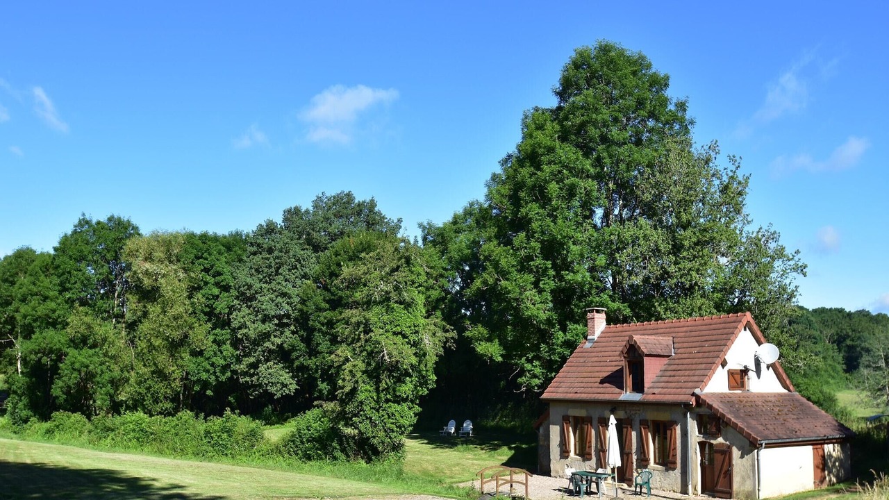 Photo of Outdoor in Isenay