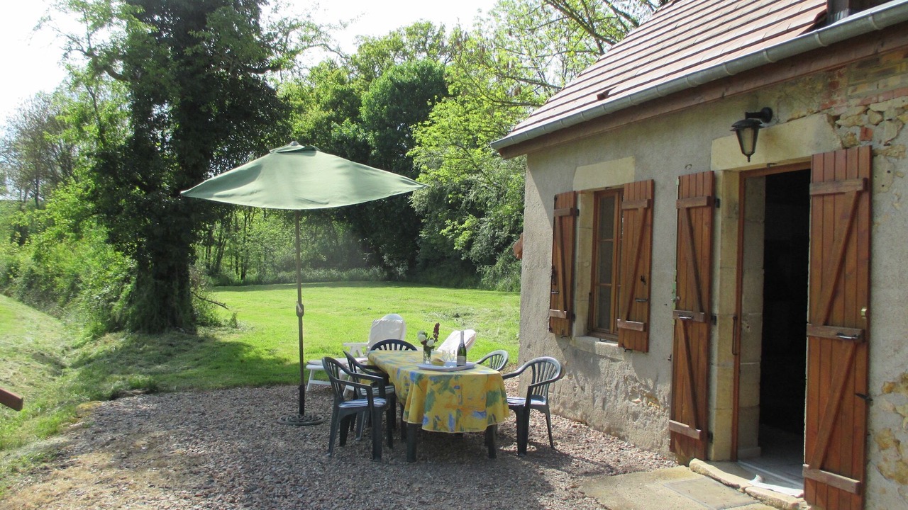 Photo of Outdoor in Isenay