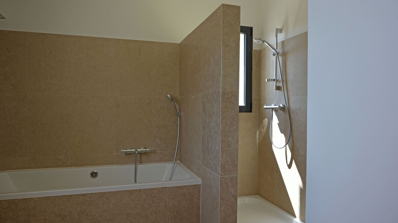 Photo of Bathroom in Malaucene