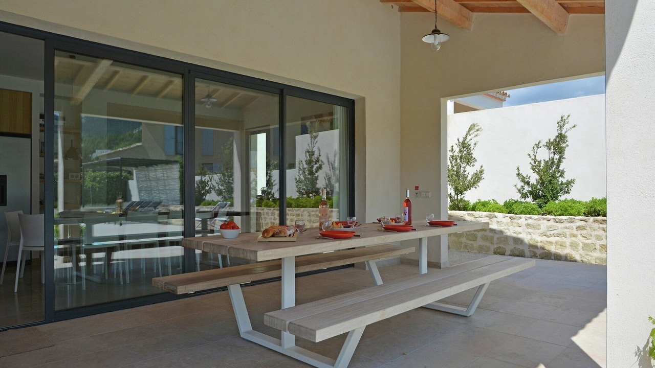 Photo of Patio Balcony in Malaucene