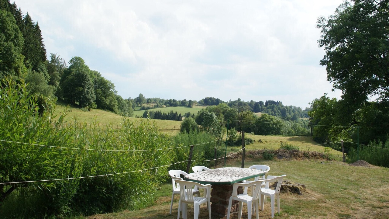 Photo of Outdoor in Esmoulieres