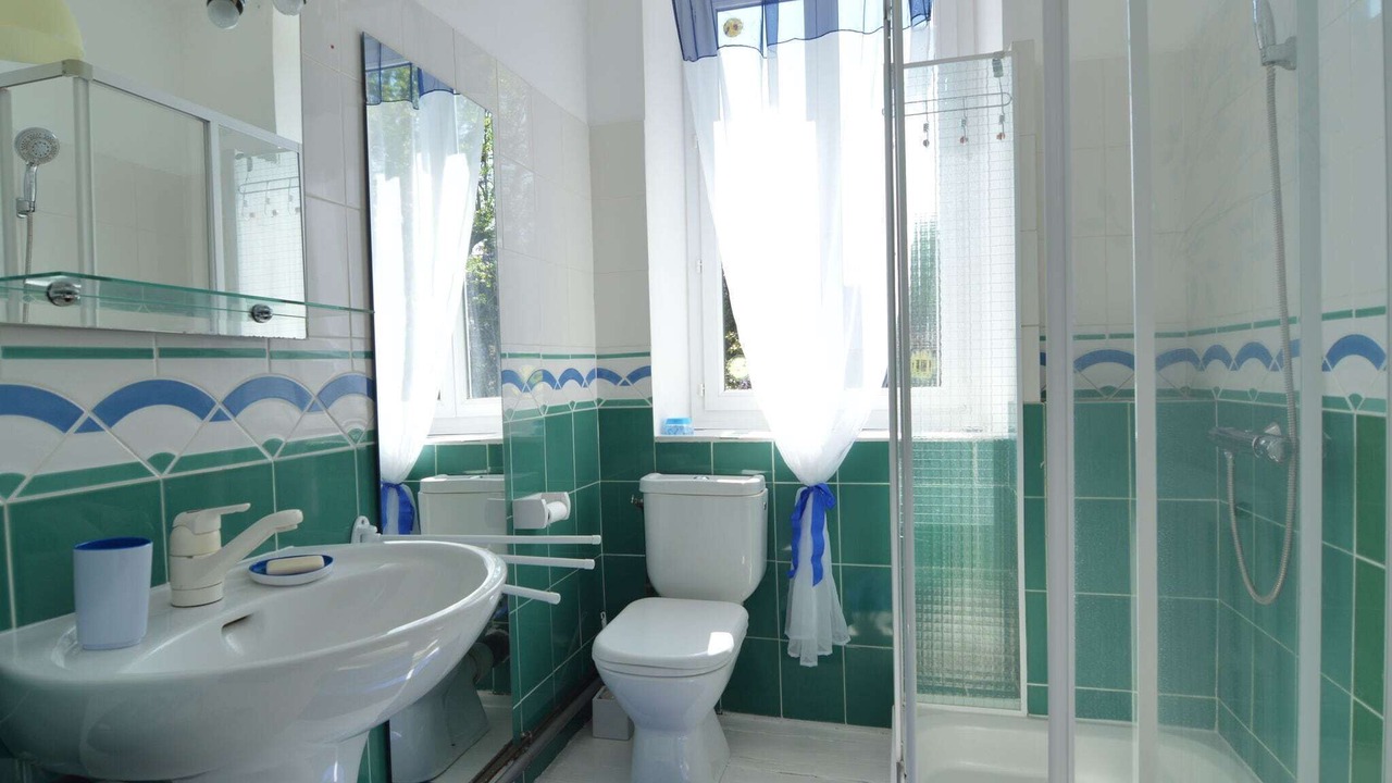 Photo of Bathroom in Champvert