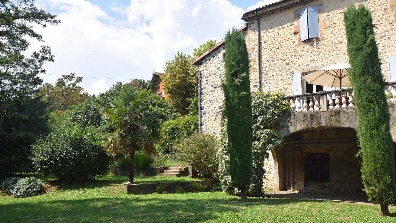 Photo of Outdoor in Pont-de-Labeaume