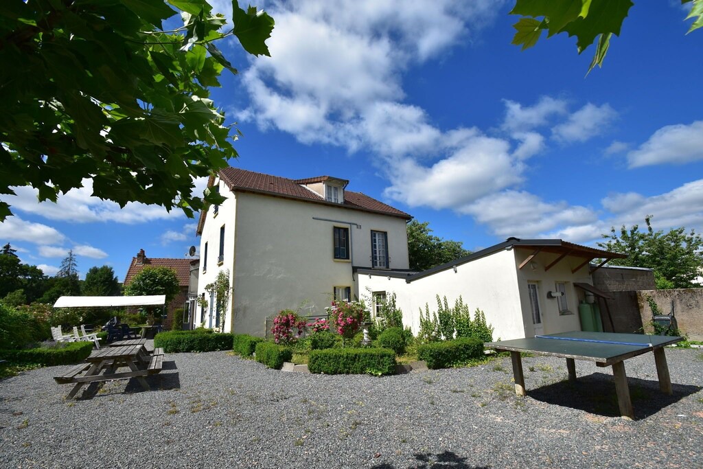 Photo of Buildings in Saint-Honore-les-Bains