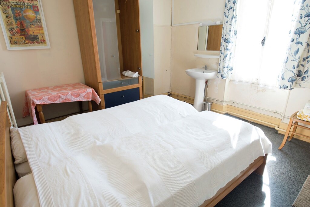 Photo of Bedroom in Saint-Honore-les-Bains