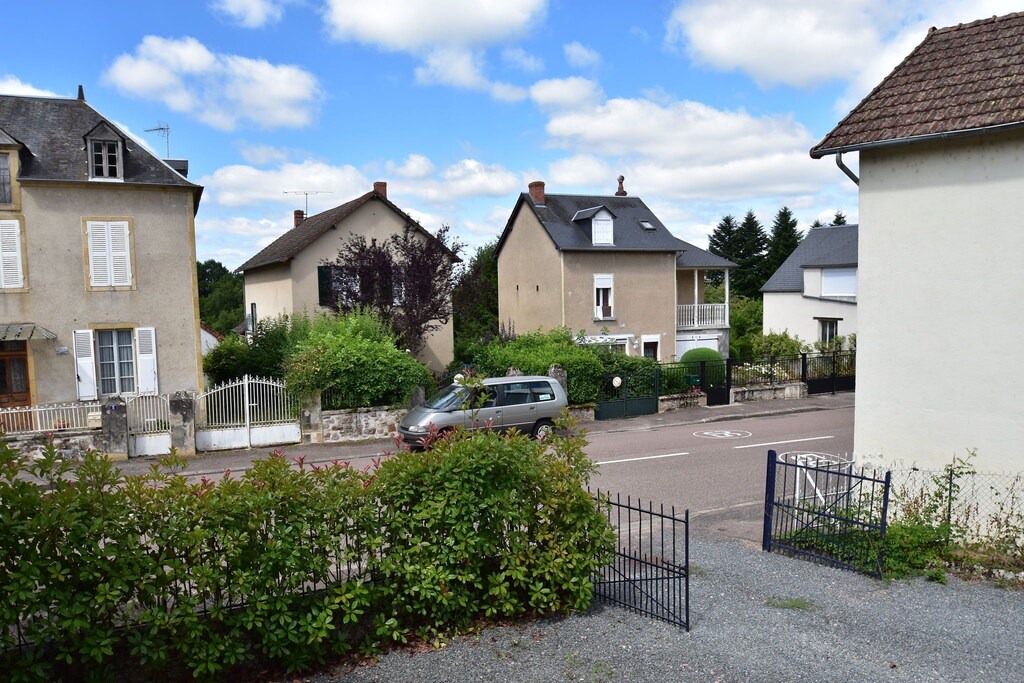 Photo of Buildings in Saint-Honore-les-Bains