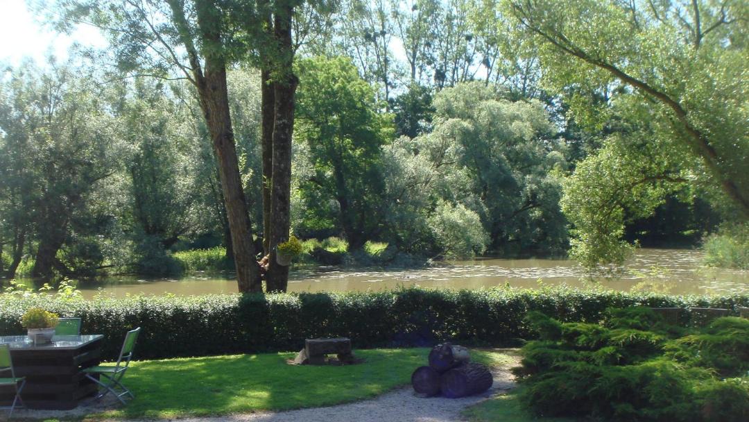 Photo of Others in Louhans