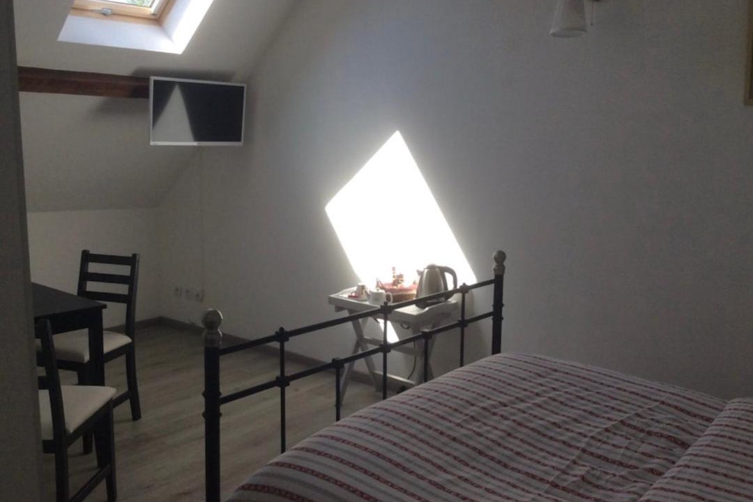 Photo of Bedroom in Montlay-en-Auxois