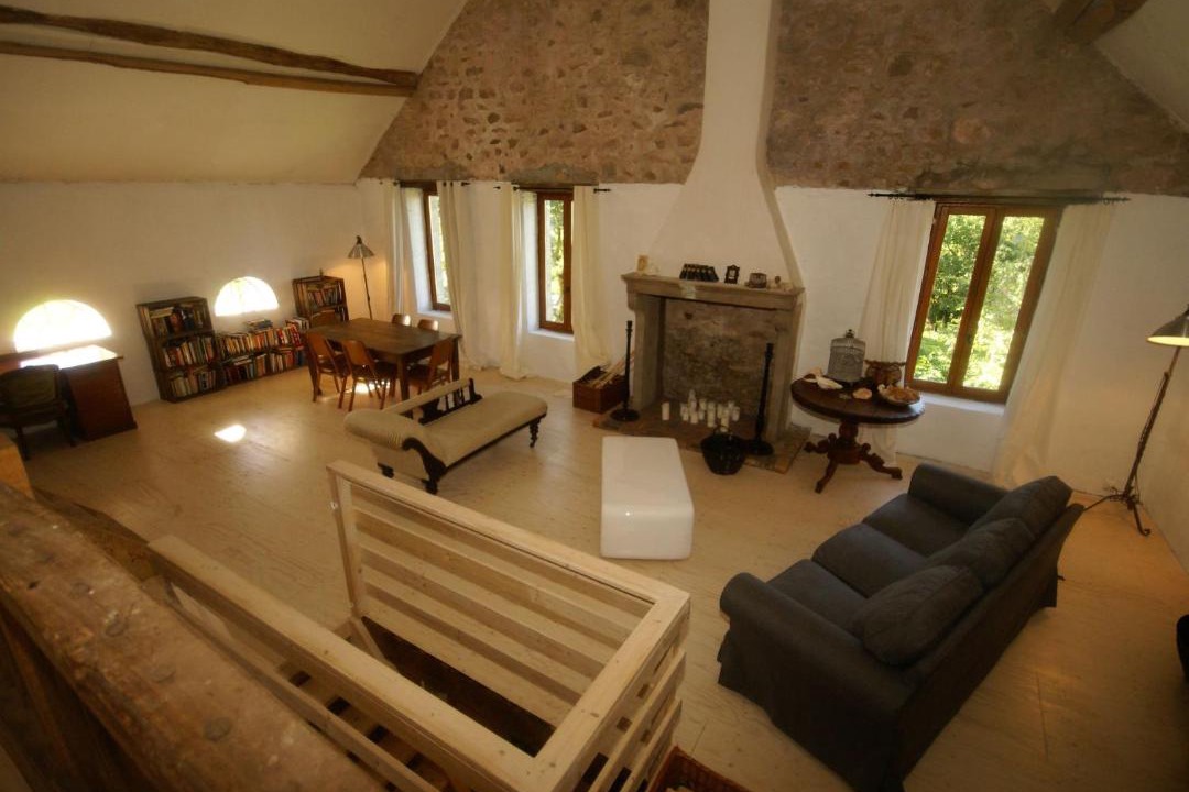 Photo of Livingroom in Saint-Germain-des-Champs