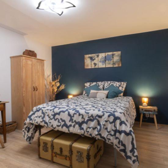 Photo of Bedroom in Vitreux