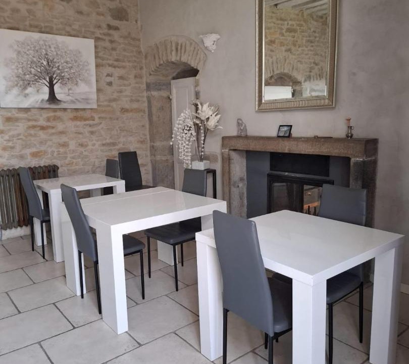 Photo of Others in Chateau-Chalon