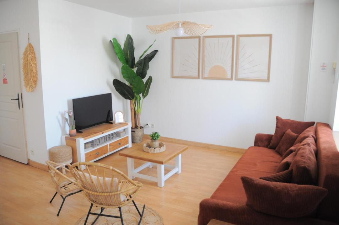 Photo of Livingroom in Dompierre-sur-Besbre