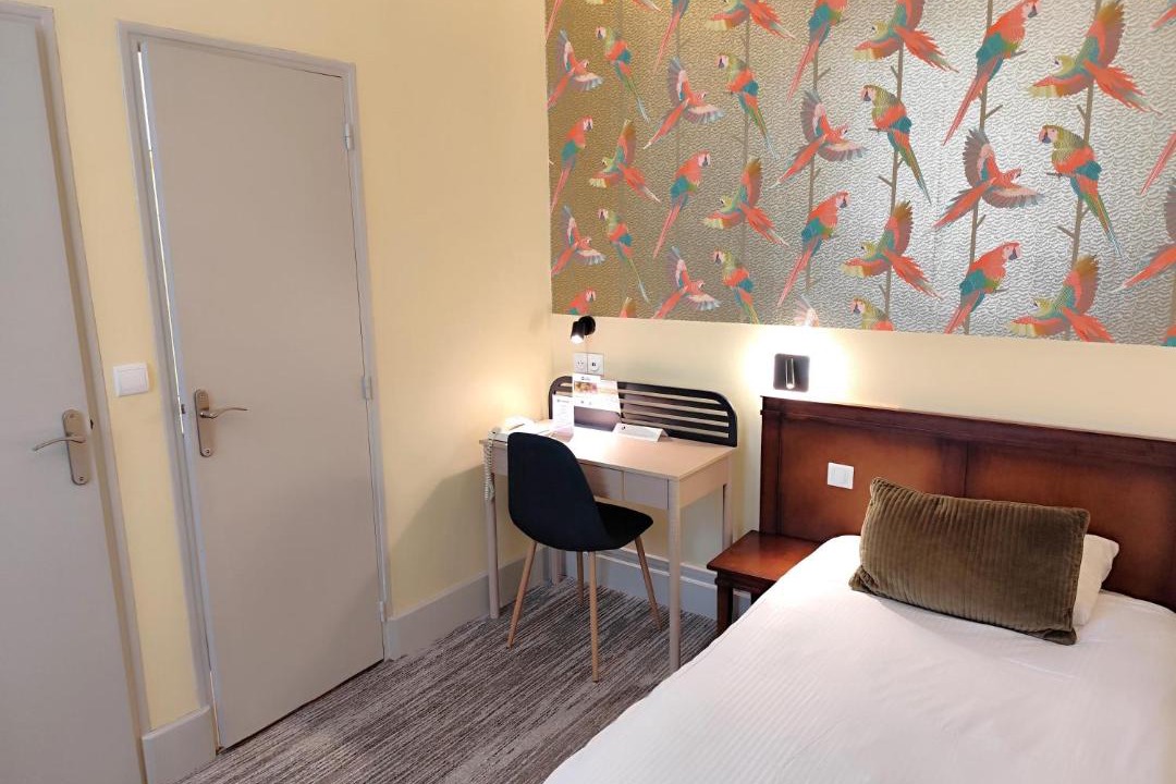 Photo of Bedroom in Nevers