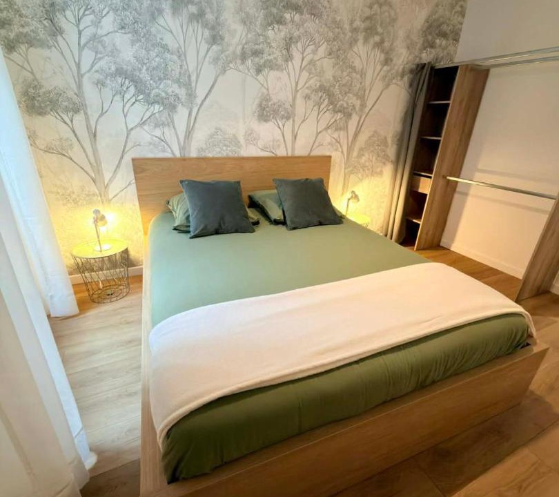 Photo of Bedroom in Dole